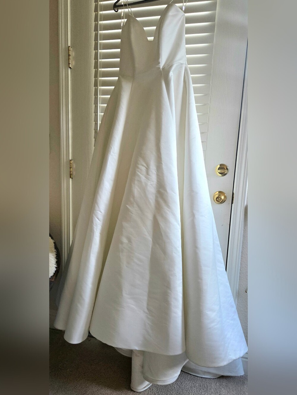 Sarah Seven Emily Wedding Dress – Size 8 A-Line Bridal Gown